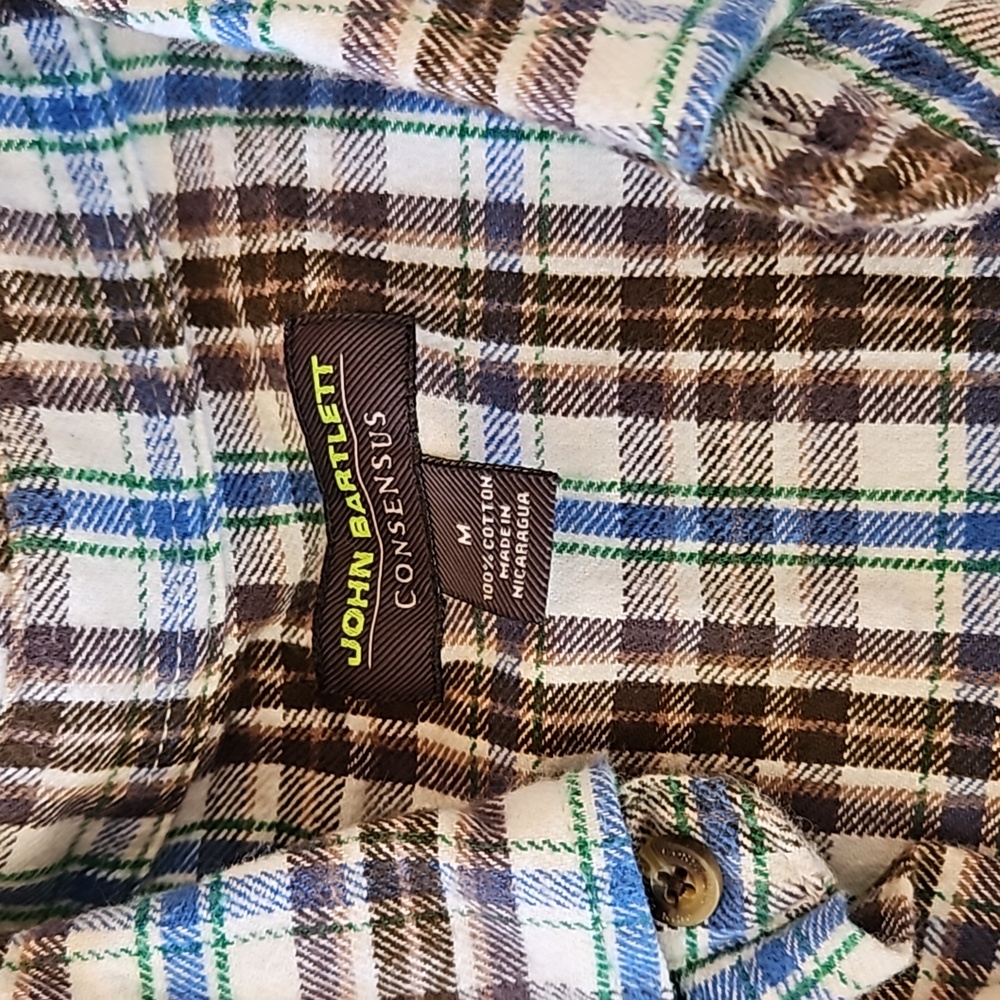Men's flannel - Picture 4 of 4